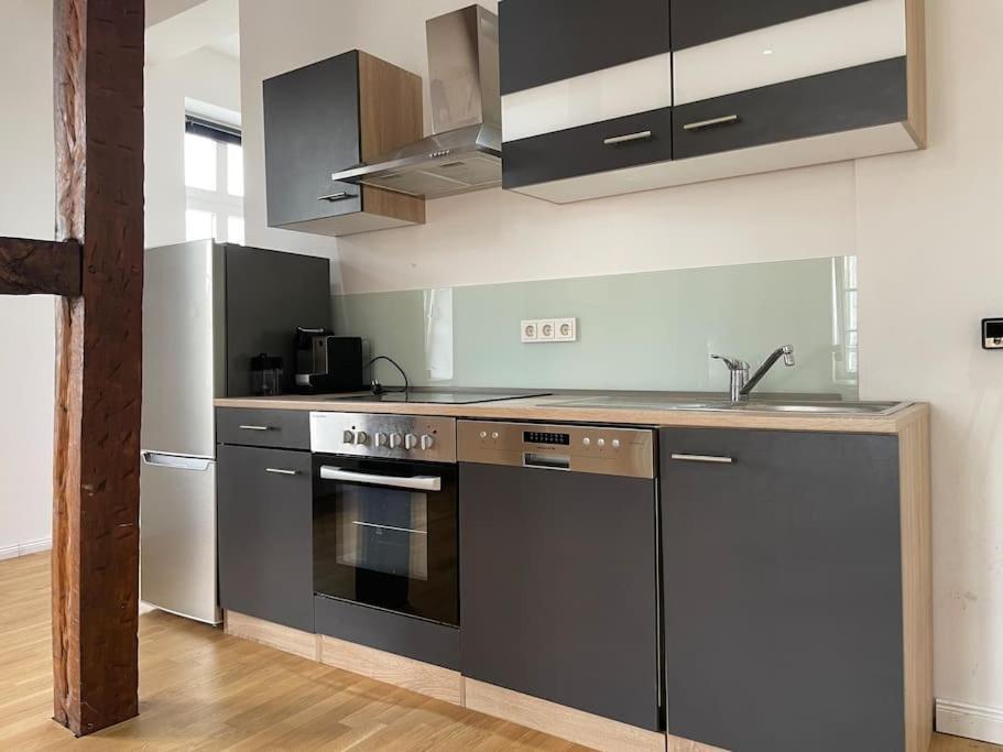 Castle View Living 1 - Best Apartment In ไวล์บวร์ก ภายนอก รูปภาพ